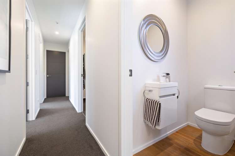 6 Pendeen Crescent Jacks Point_21