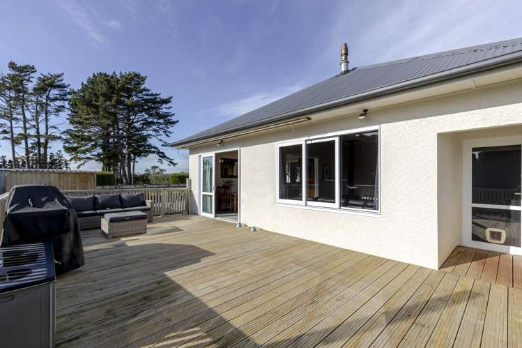 264 Egmont Road Hillsborough_24