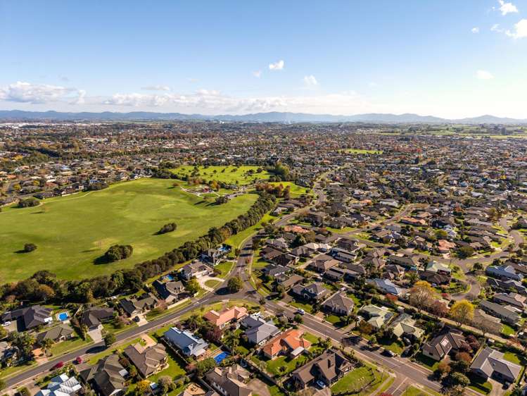 16 Callum Brae Drive Rototuna_17