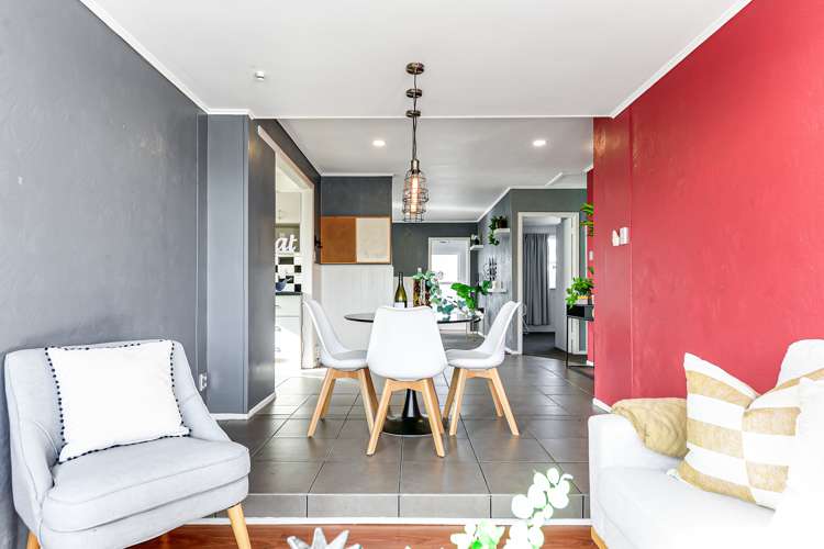 98 Storey Avenue Forest Lake_10