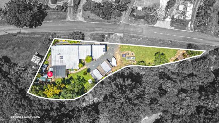 15 Pohue Creek Road Waiomu_34