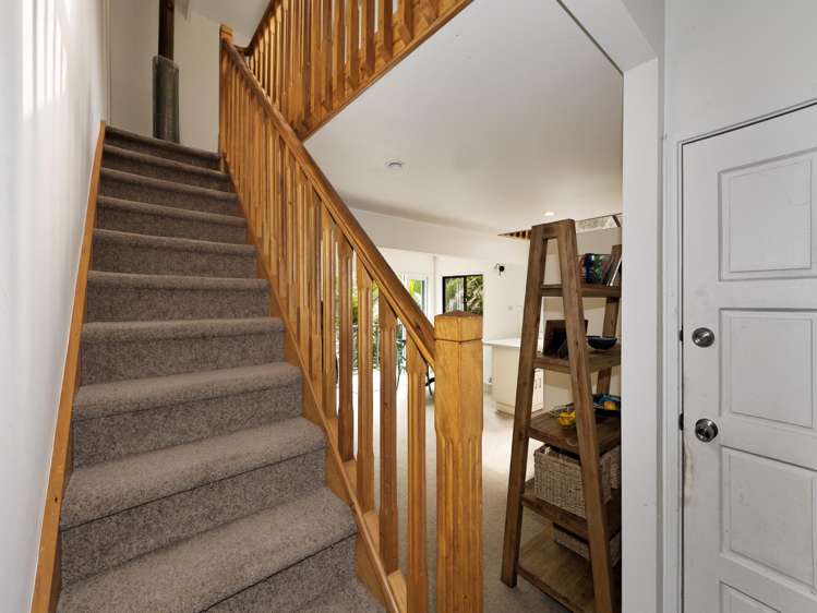 5 Woontons Lane Titirangi_22