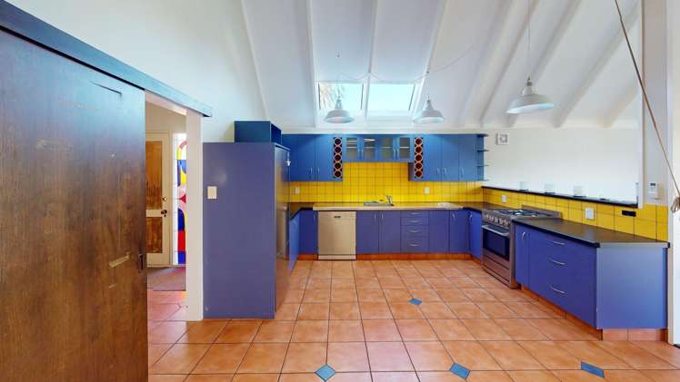 40 Campbell Street 10930_3