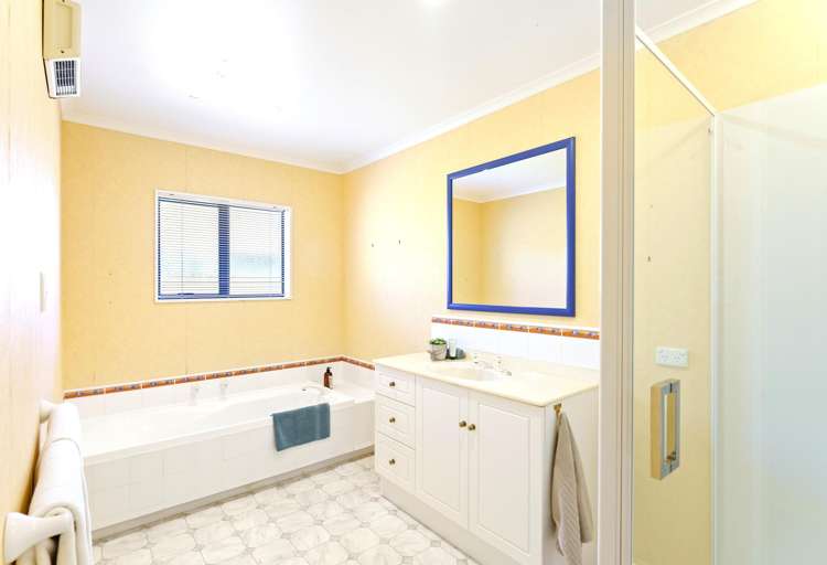 50 Awanui Drive Waikanae_18