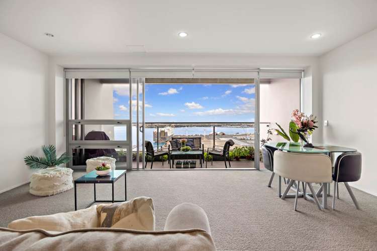 1516/2 Beach Road Auckland Central_3