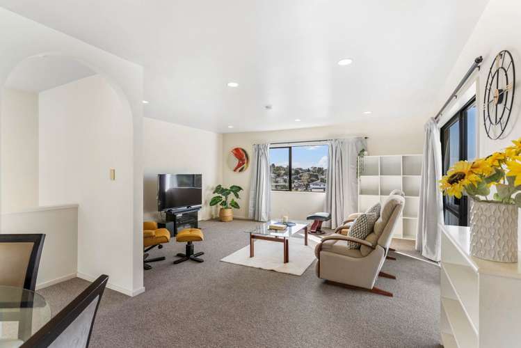 1/14 Greenridge Court Glenfield_7