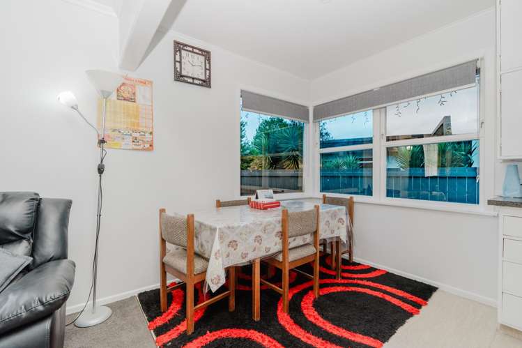 53 Collins Road_4
