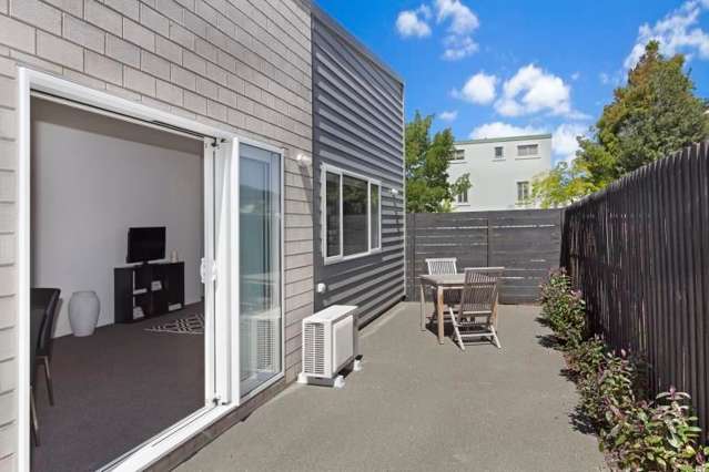 2/10 George Street Riccarton_1