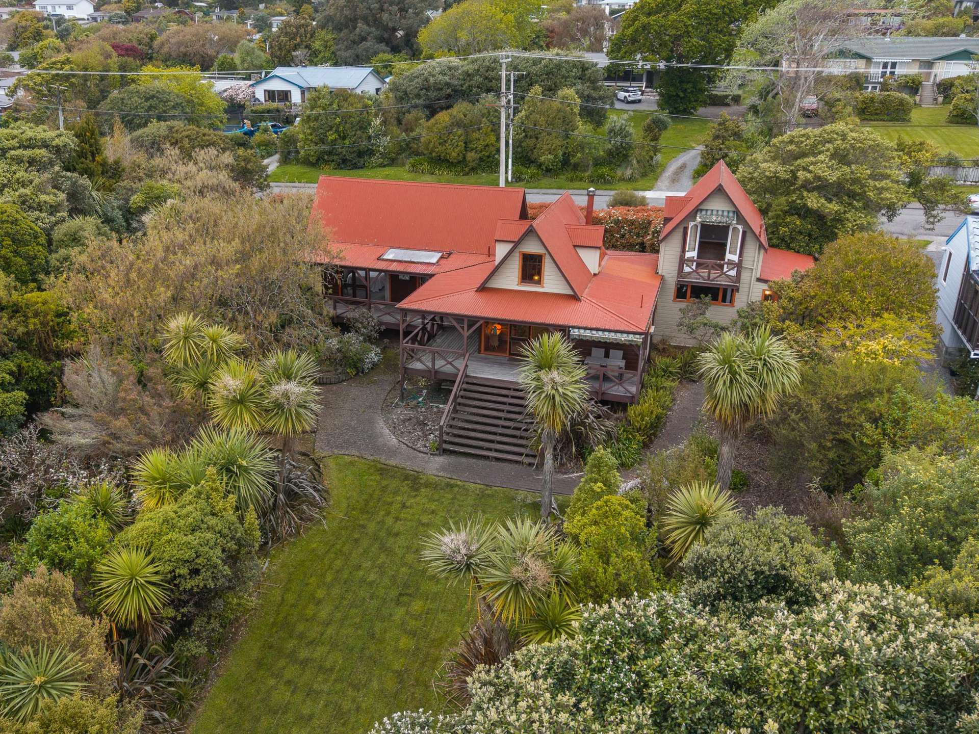 6-8 Huia Street Waikanae_0