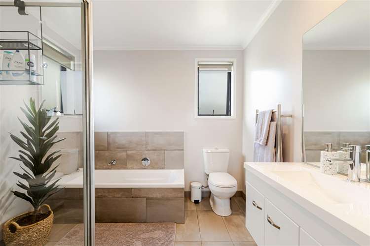 24 Arriere Lane Silverdale_7