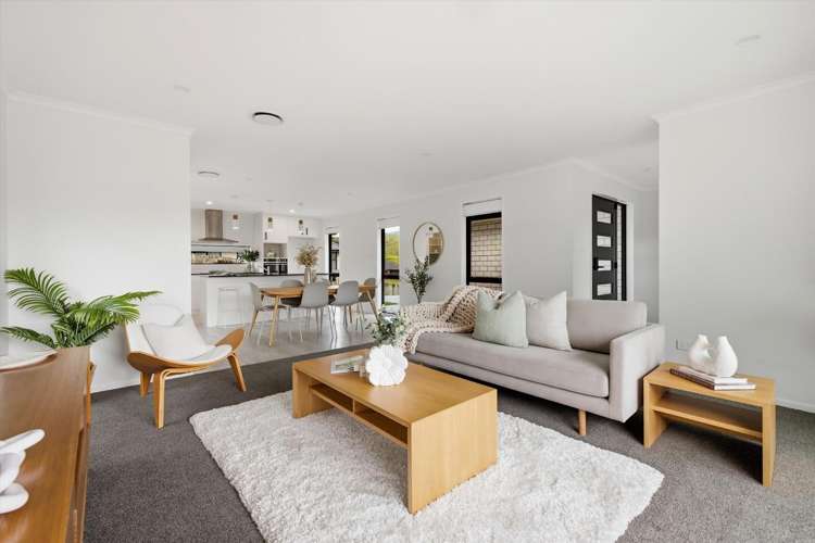 11 Tarata Place Owhata_1