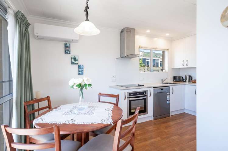 1/151a Queen Street Richmond_3
