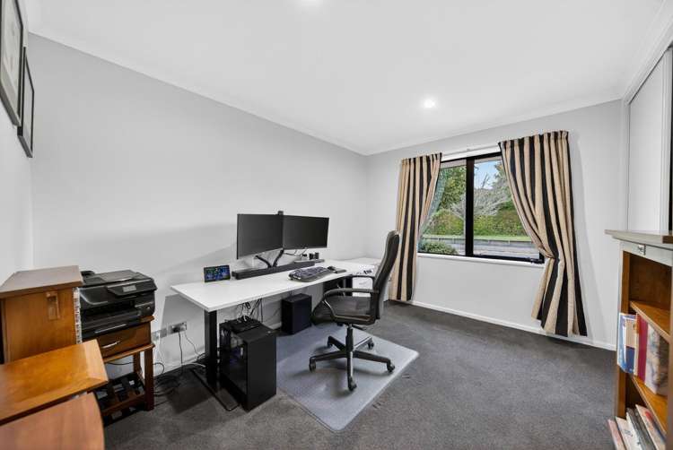 21 Bernice Crescent Yaldhurst_22