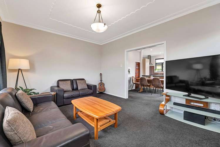 261 Coronation Avenue_5