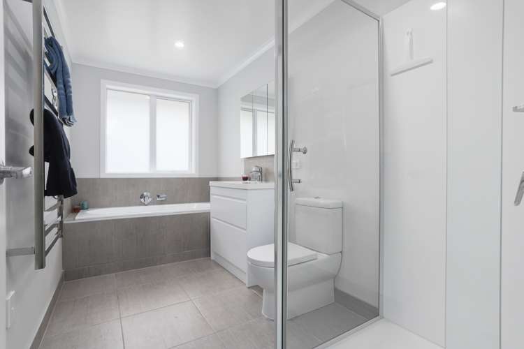 4 Sir Lincoln Drive Kumeu_14