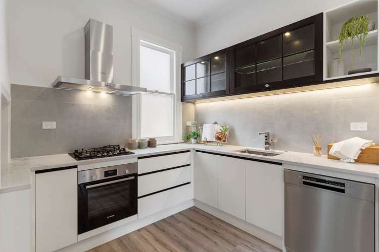 7 Belle Vue Avenue Northcote Point_19