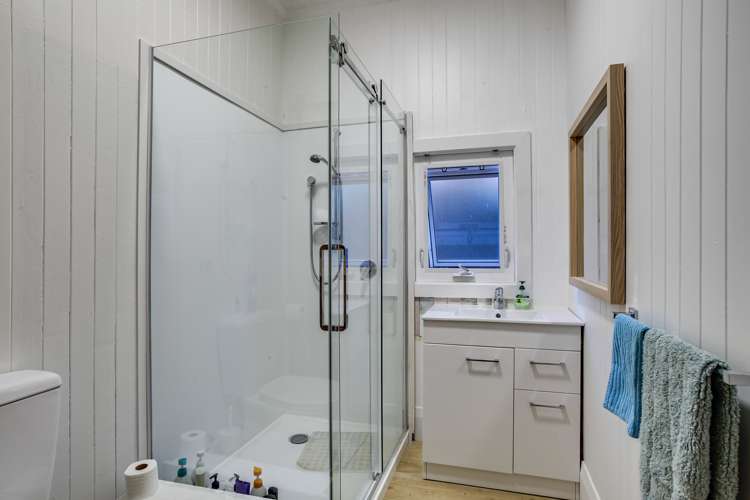 32 Regent Street West End_13