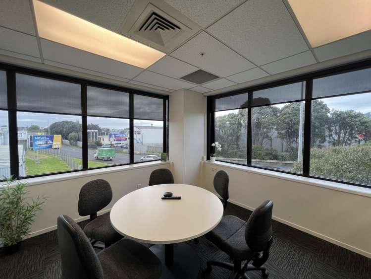 Level 2/56 Cawley Street Ellerslie_2