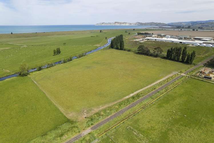 Lot 1 & 4 Dunstan Road Matawhero_3