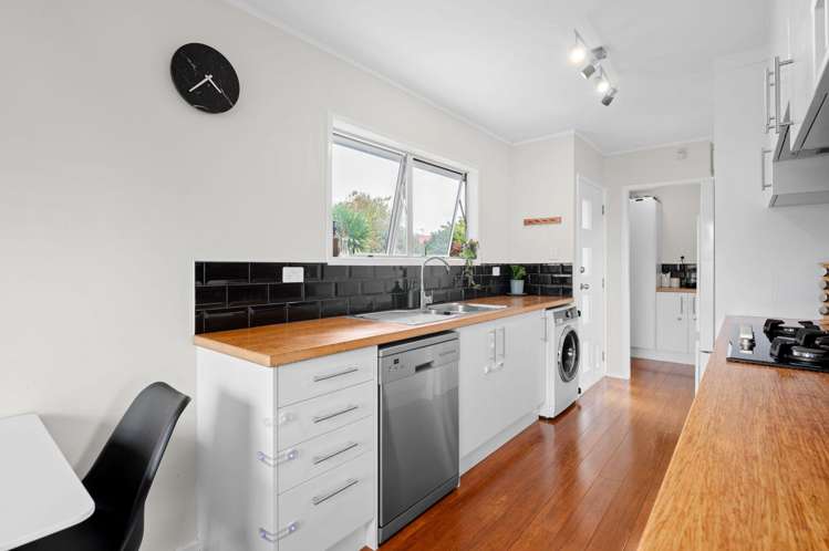 8 McKinley Place Nawton_5
