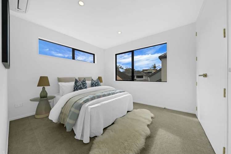 8A Hattaway Avenue Bucklands Beach_17