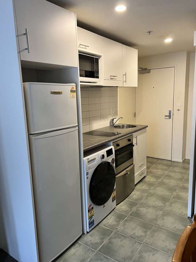 5H/23 Emily Place 10015_4