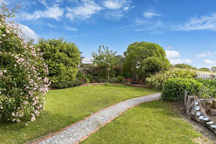 1383 + 1385 Coast Road Karitane_22