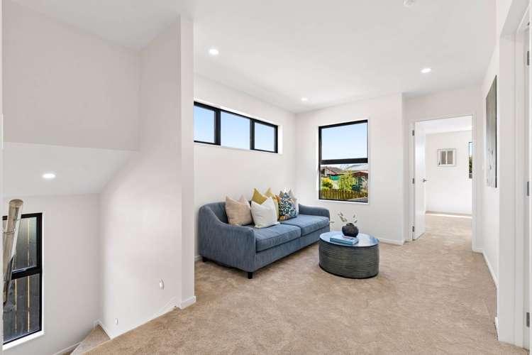 5D La Perouse Street Botany Downs_7