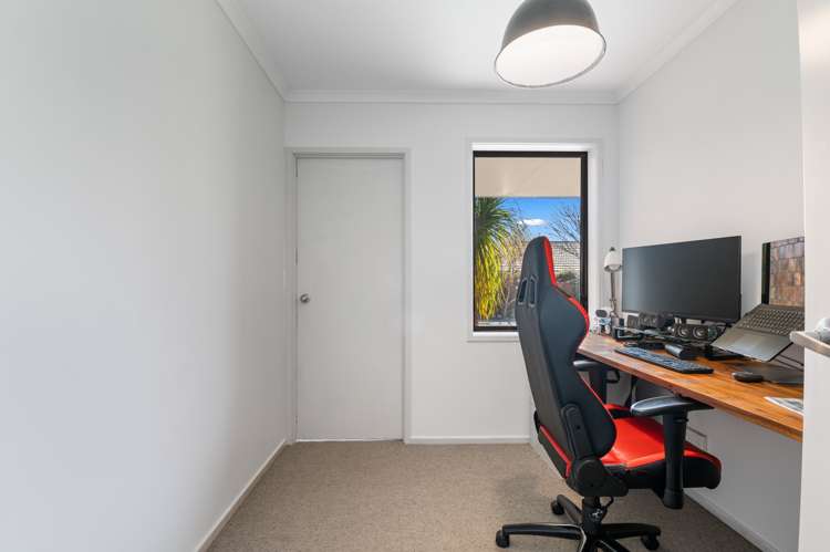 20 Kipling Crescent Owhata_12