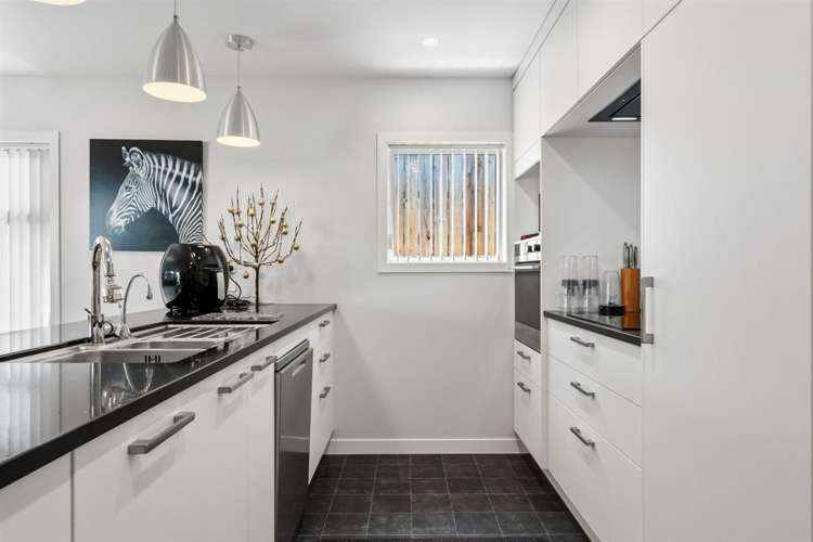 25 Hastings Road Pyes Pa_6