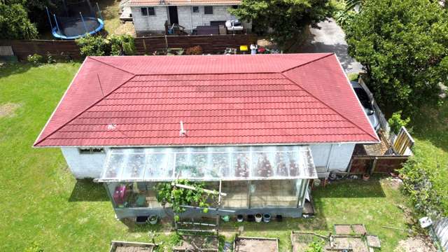 2/32 Latham Avenue Pakuranga_3