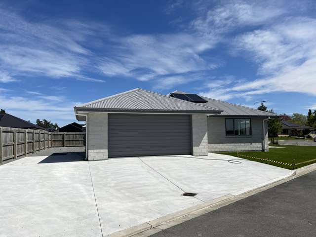 48 Geoff Geering Drive Netherby_2