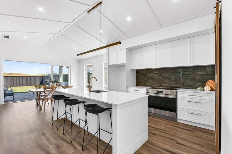 20 Annie Aranui Drive Poraiti_7