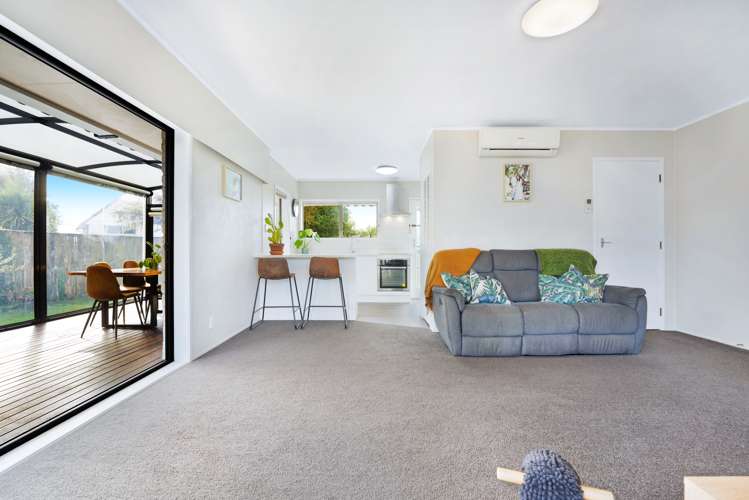 2/8 Glencourt Place Glenfield_7