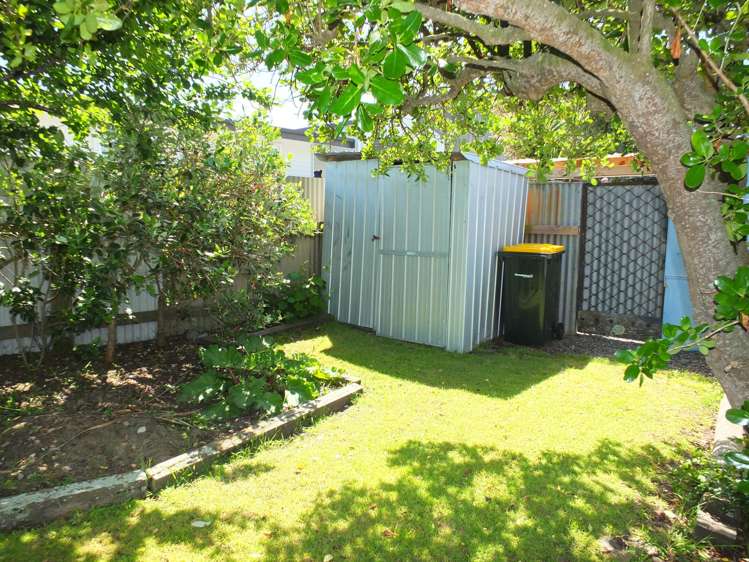 41 Edinburgh Terrace Foxton Beach_23