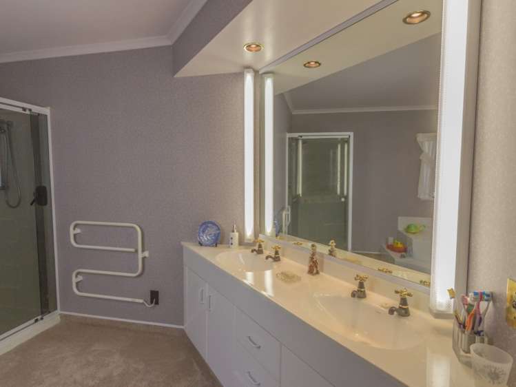 279 West Bush Road Upper Plain_12