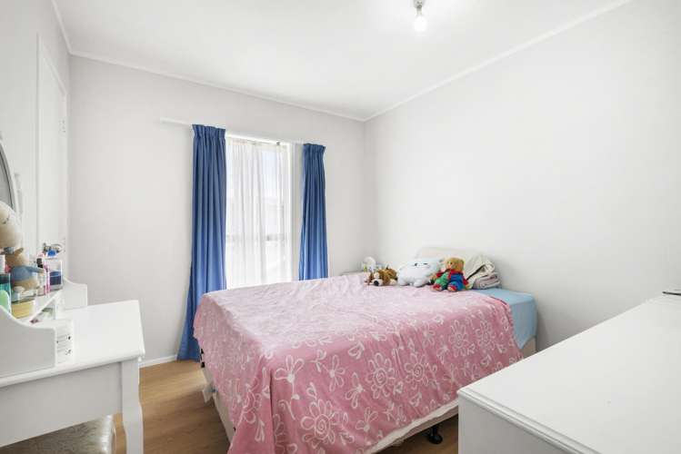 1/4 Tusac Place Totara Vale_8