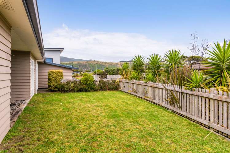 6 Telford Way Raumati Beach_13