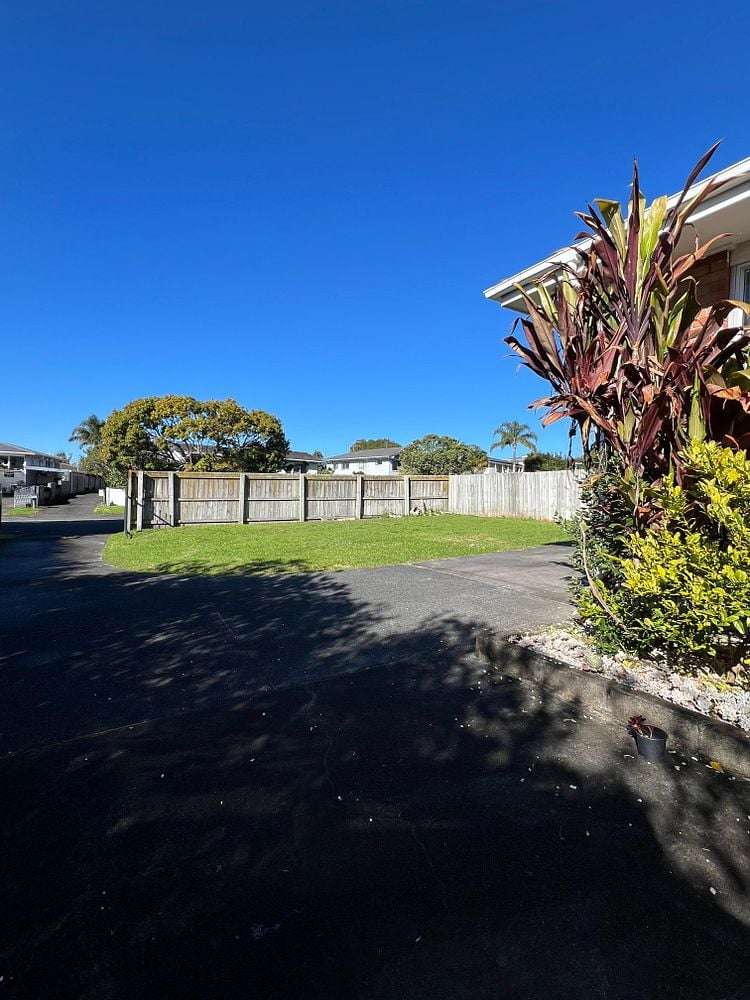 5 Solar Road Glen Eden_10