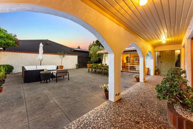 84 Chelsea View Drive Chatswood_31