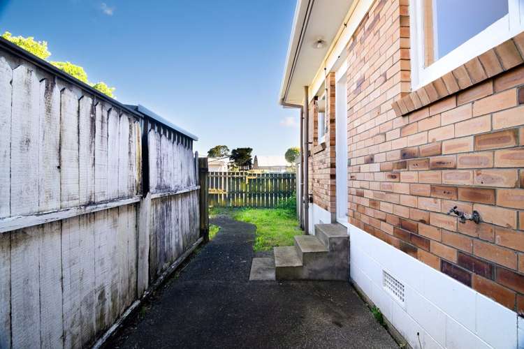 2/8 James Road Manurewa_9