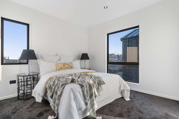 33 karaka village parade Karaka_16