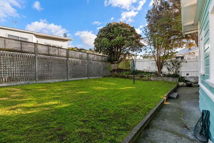 56 Freyberg Street Lyall Bay_13