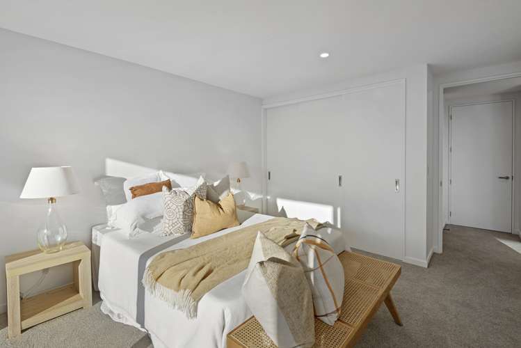 35 Te Awakura Terrace Mount Pleasant_16