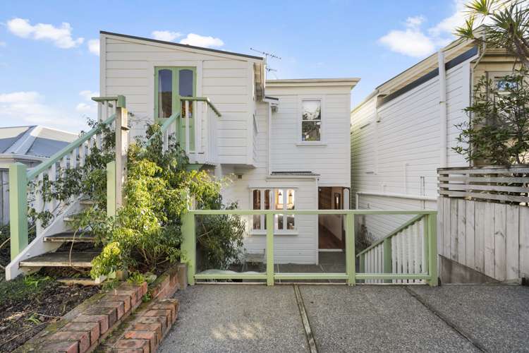 71 Austin Street Mount Victoria_11