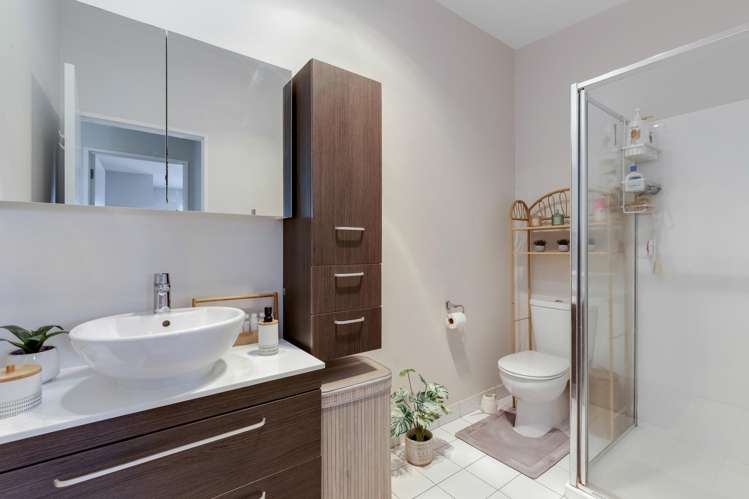 111/7 Kelvin Hart Drive East Tamaki_8