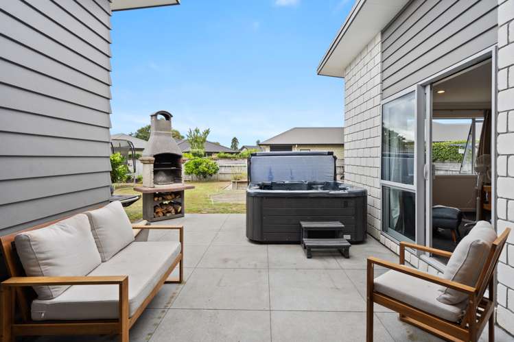 48 West Thompson Street Leamington_16