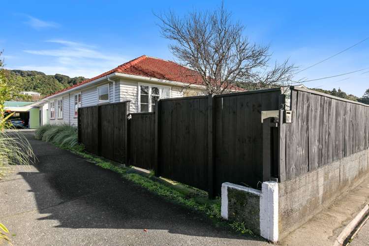 62 Main Road Wainuiomata_9