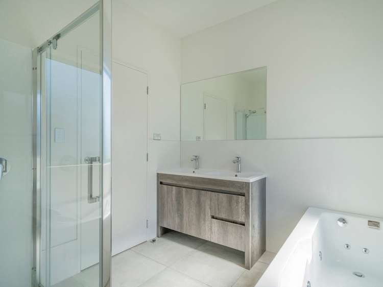 31/101 Harbour Drive Matarangi_19