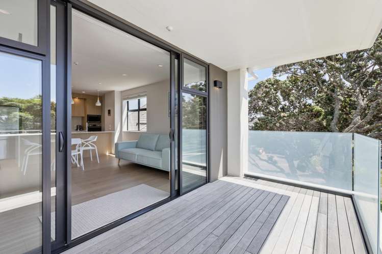 8/392 Hibiscus Coast Highway Orewa_16